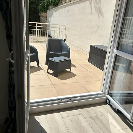 La Grande Terrasse, Rez-de-jardin Appartement